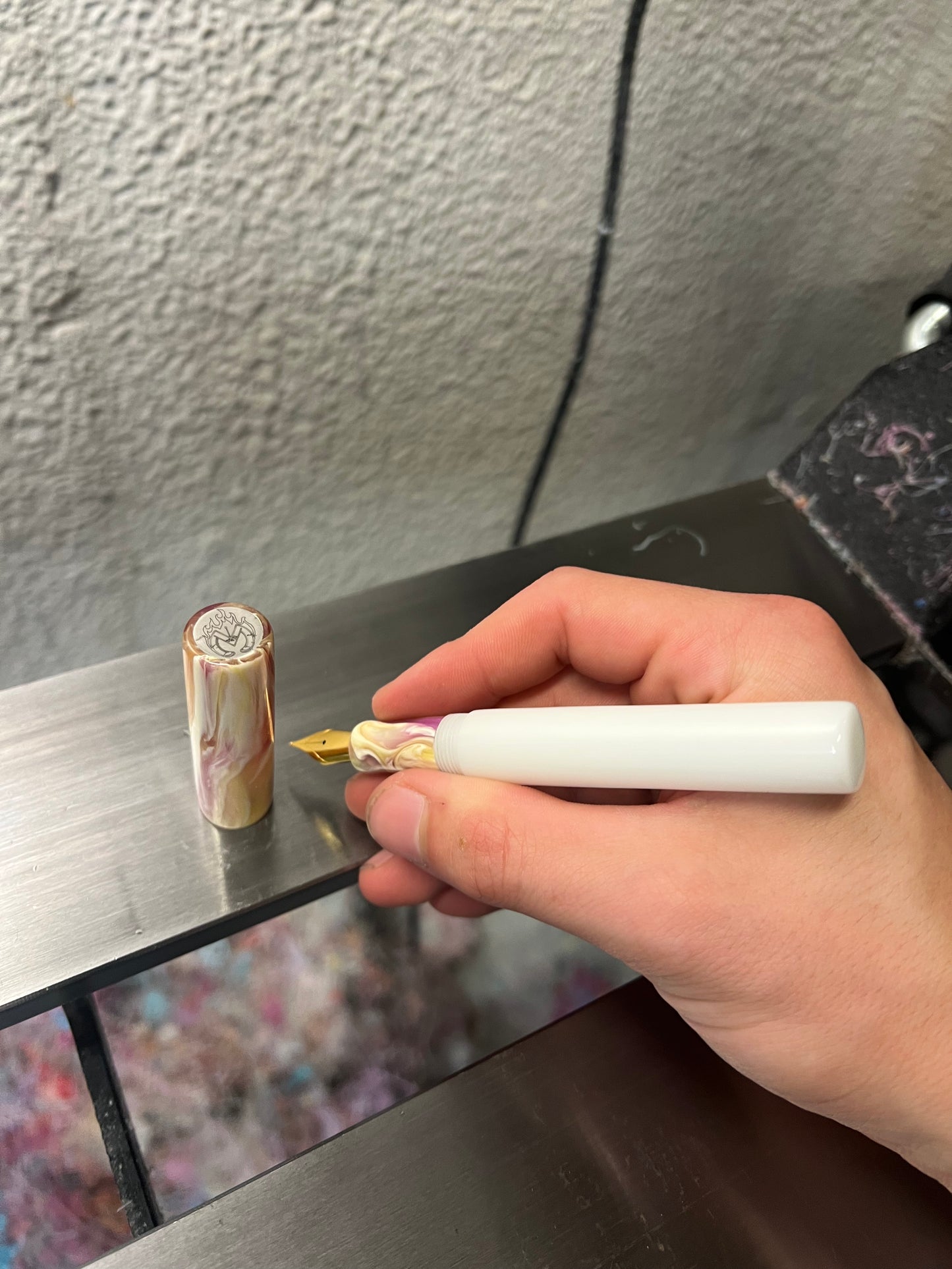 V6 Bespoke pen in Water Lily Koi