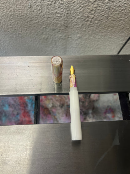 V6 Bespoke pen in Water Lily Koi