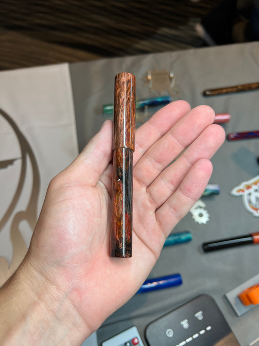 I6 Bespoke Pen in Mr. 803 MCP Resin